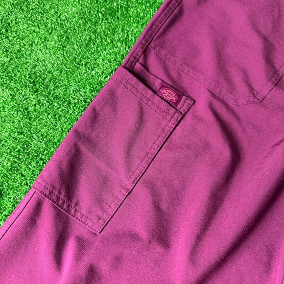 Dickies Womens Scrubs Retro Tapered Leg Pull On Burgundy Cargo Pant DK035 Size L - Picture 8 of 14